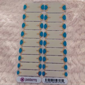 DisneyxJamberry: Listen with your Heart nail wrap